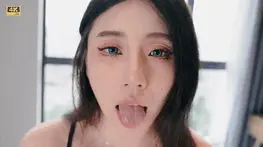 【脚模摄影】S楠熙舔脚后 反被挠脚