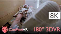 【CosFeetVR】Zoe Apr 2025 J Sneakers Trampling 8K